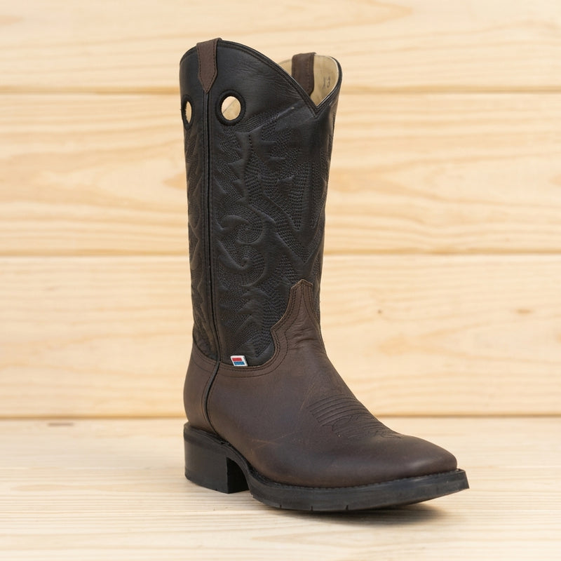 Load image into Gallery viewer, 1241 - RockinLeather Men's Gaucho Cowhide with Chocolate Leather Upper &amp; 8 Second Outsole
